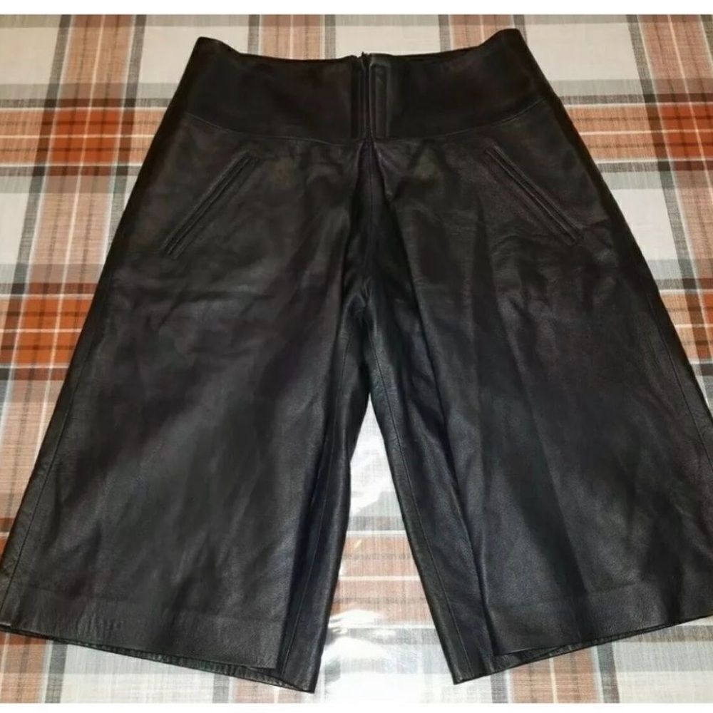 VERONICABEARD Leather Gaucho Shorts - Picture 3 of 7